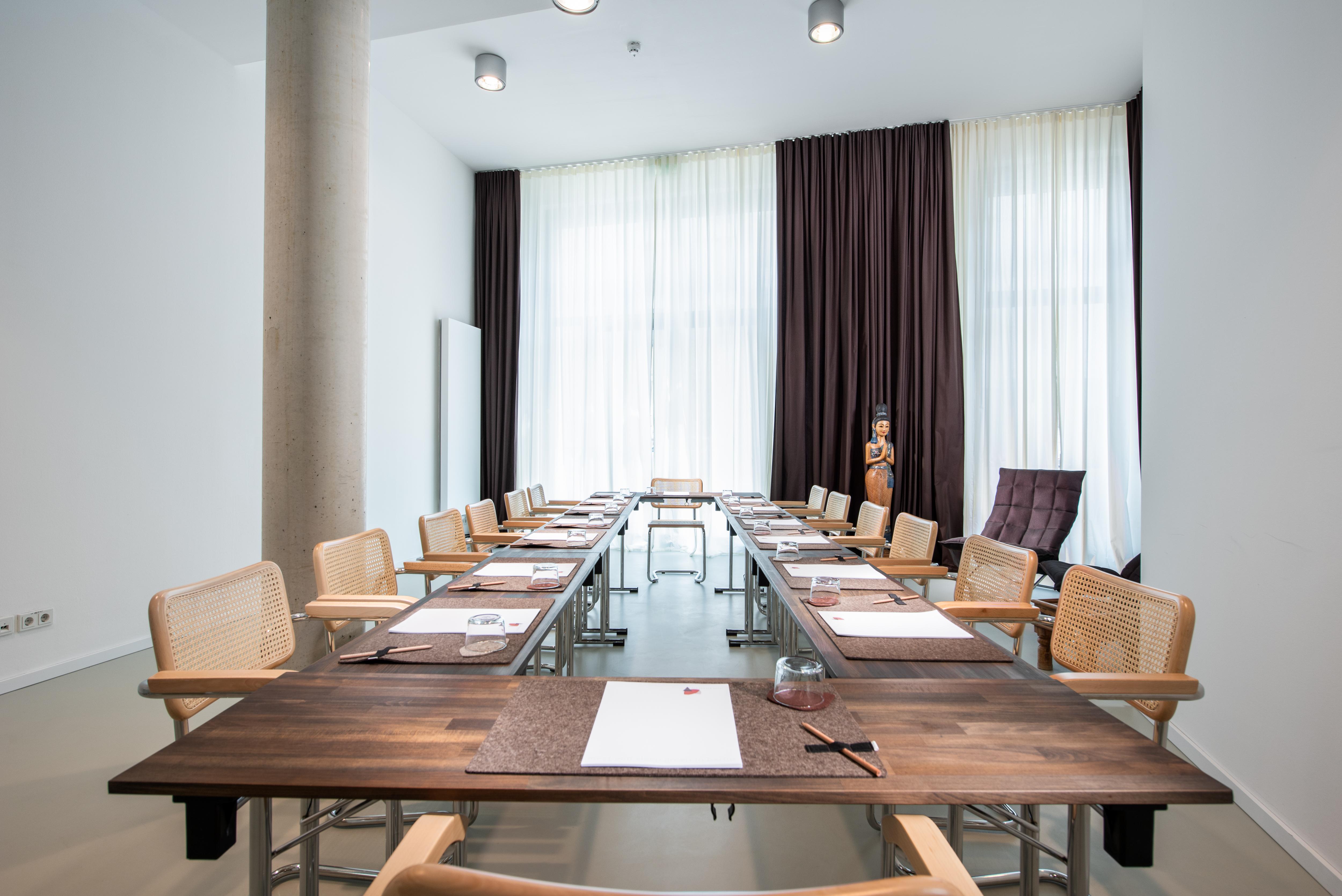 Almodovar - Biohotel Berlijn