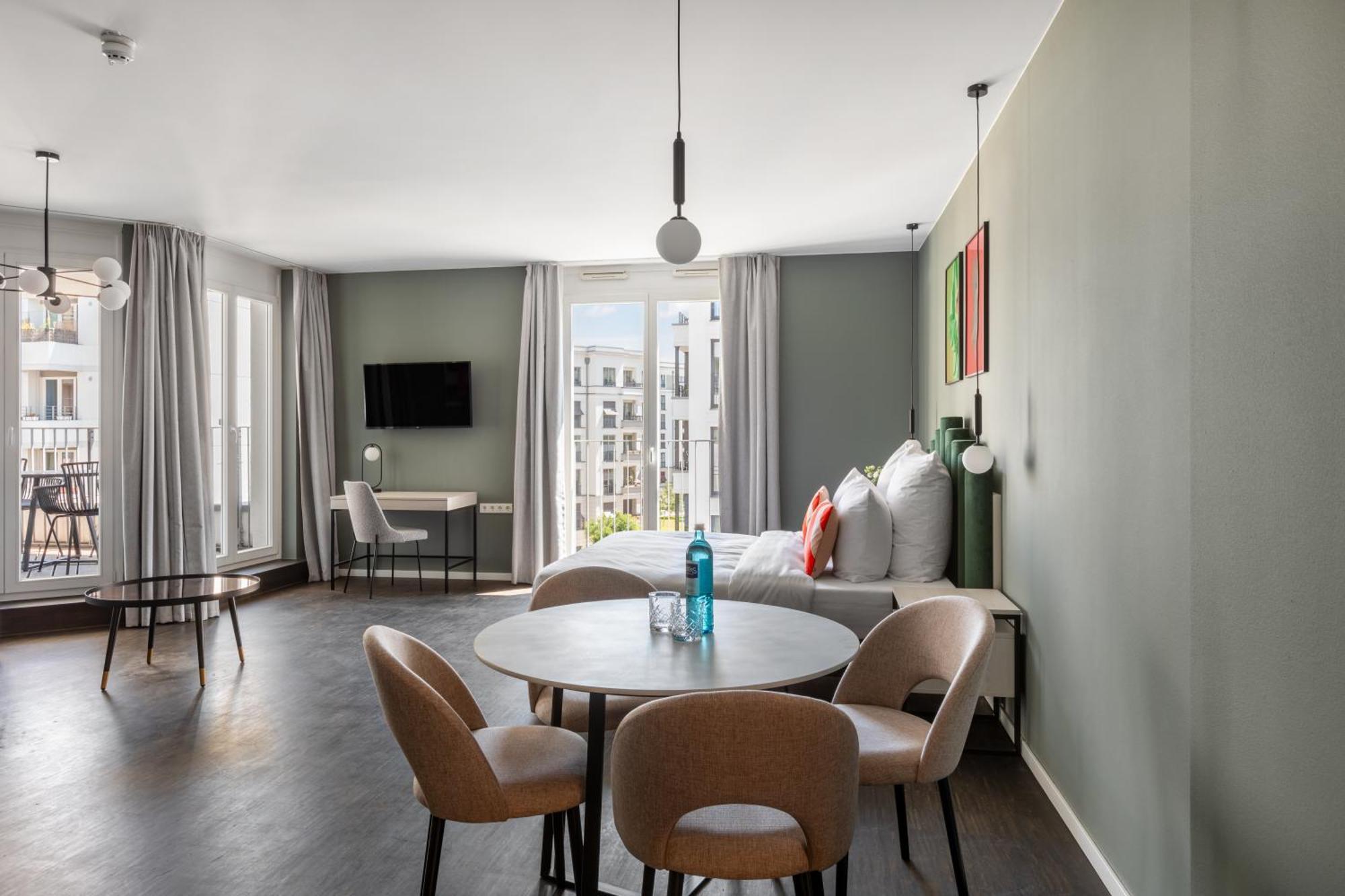 Almodovar - Biohotel Berlijn